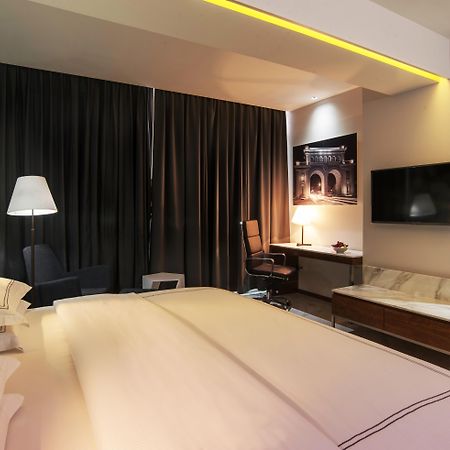 Krystal Urban Guadalajara Otel Dış mekan fotoğraf