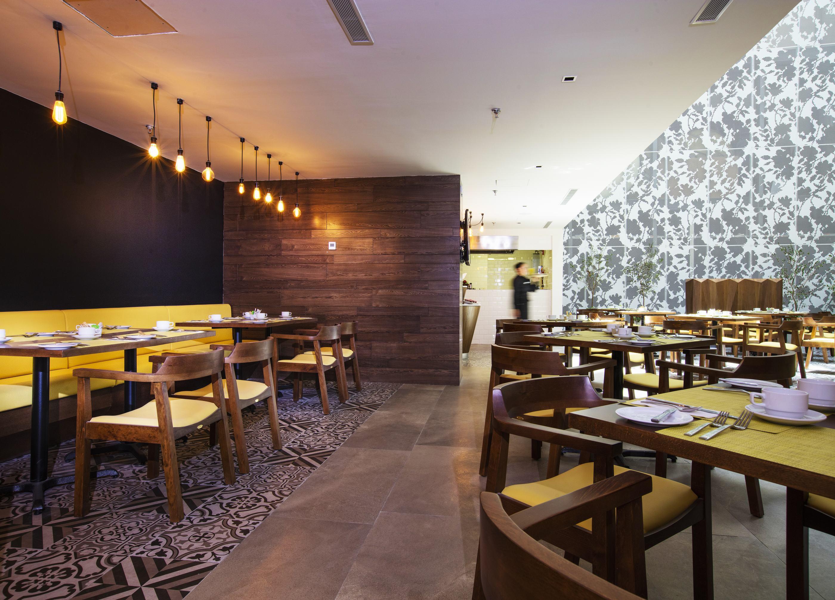 Krystal Urban Guadalajara Otel Dış mekan fotoğraf