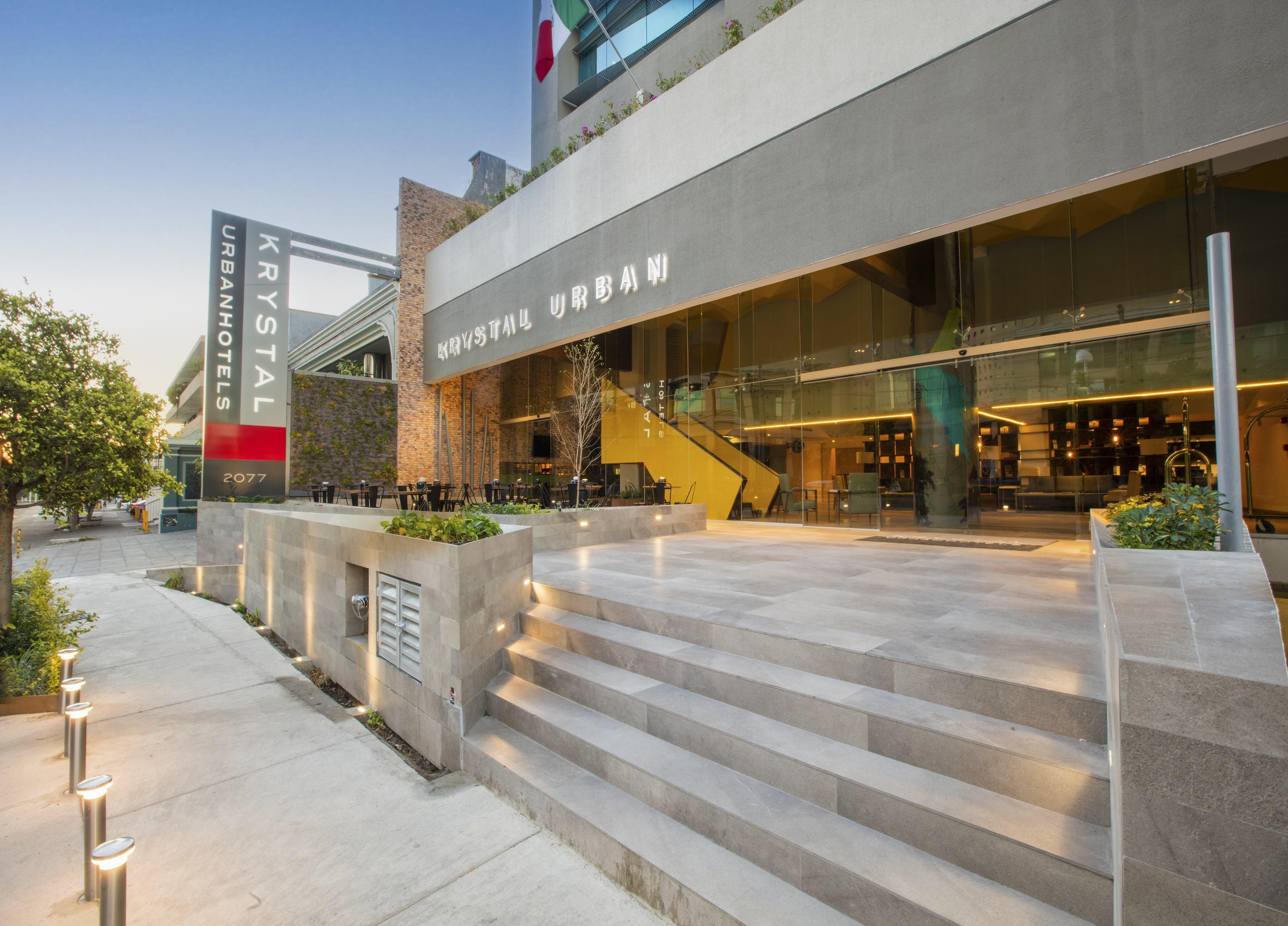 Krystal Urban Guadalajara Otel Dış mekan fotoğraf