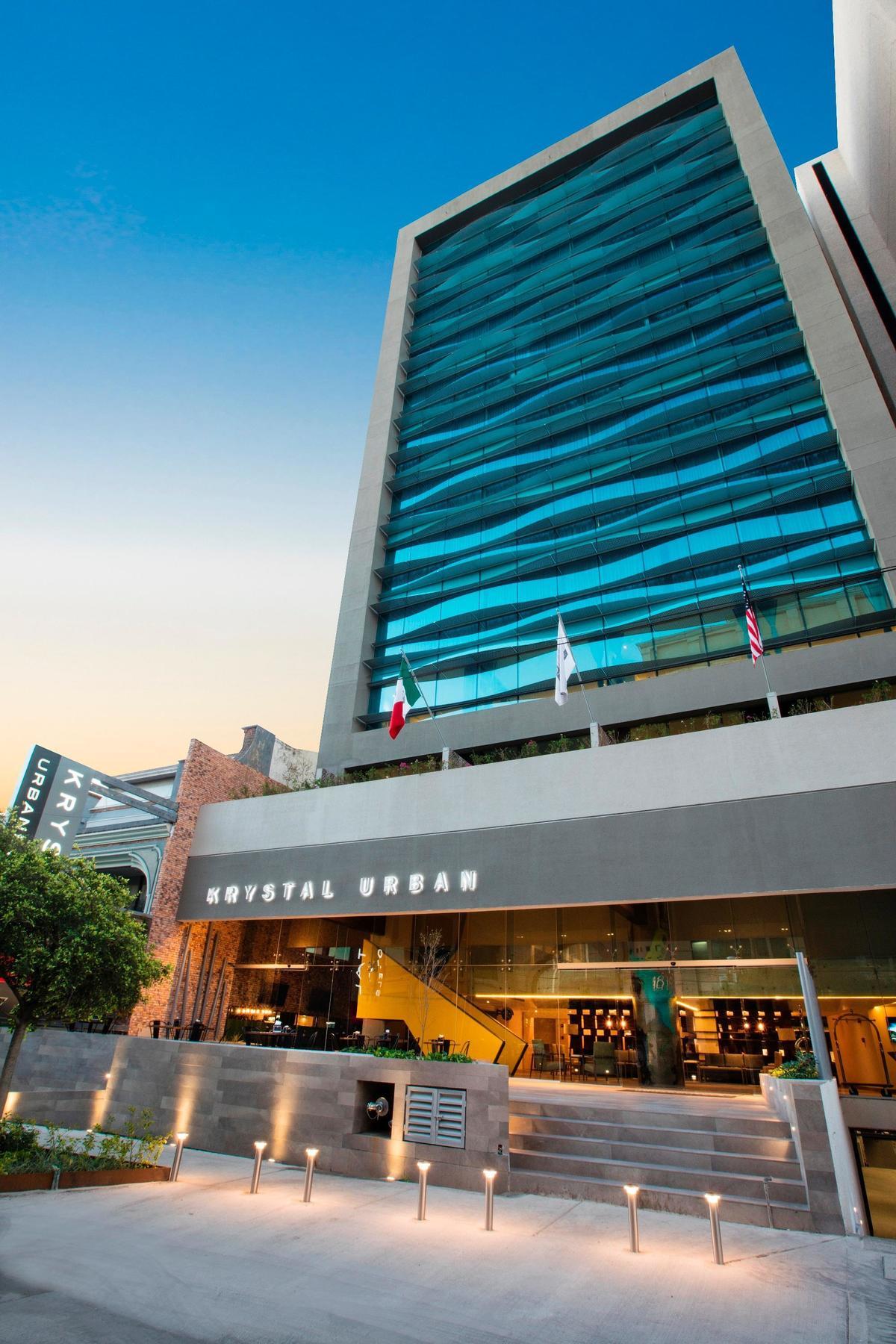 Krystal Urban Guadalajara Otel Dış mekan fotoğraf