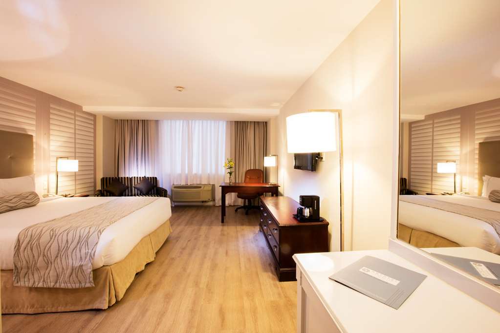 Krystal Urban Guadalajara Otel Oda fotoğraf